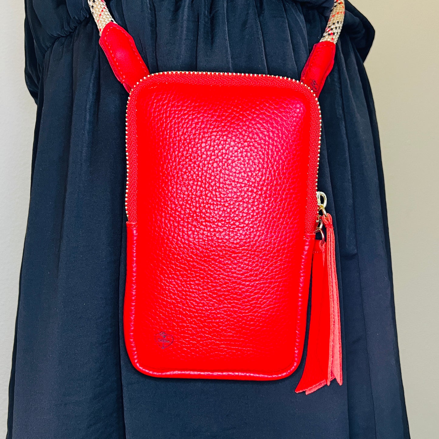 Small leather bag with handmade tartan strap -