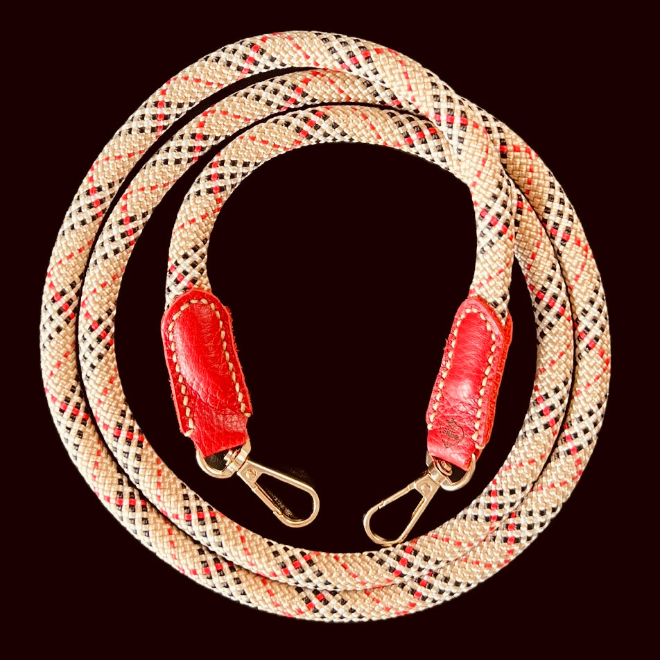 Straps with hand-crafted leather ends - red/gold
