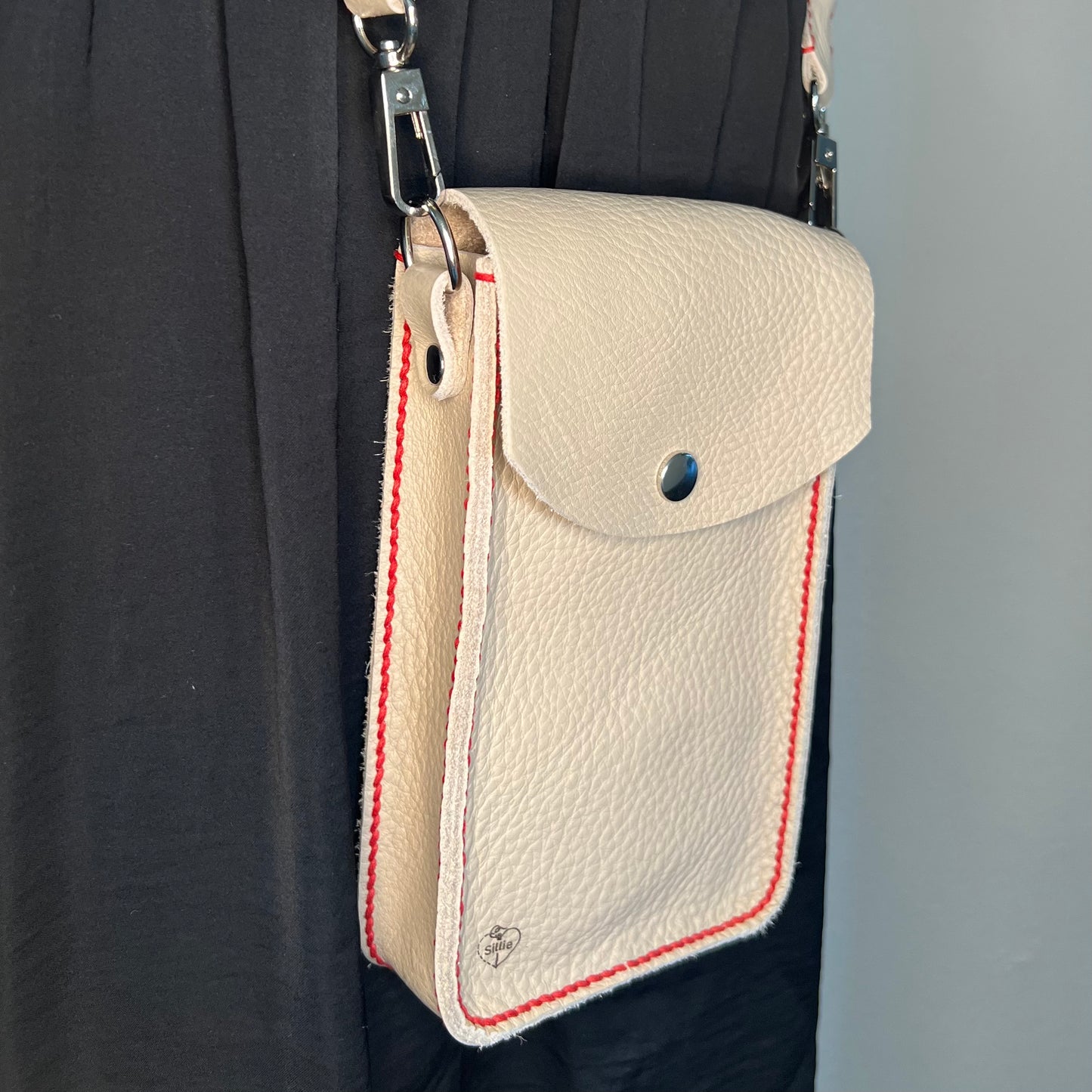 Handmade leather bag "Lilo" - Beige/Red