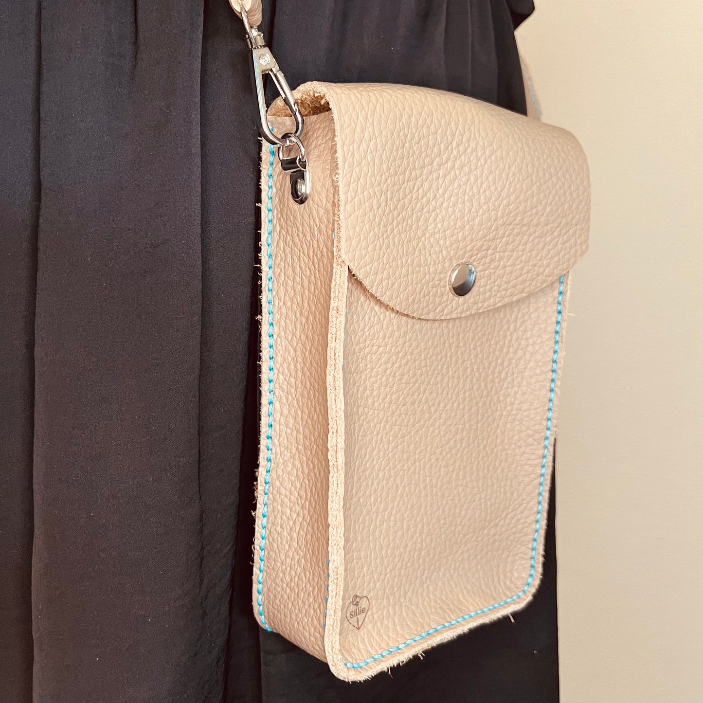 Handmade leather bag "Lilo" - beige/turquoise