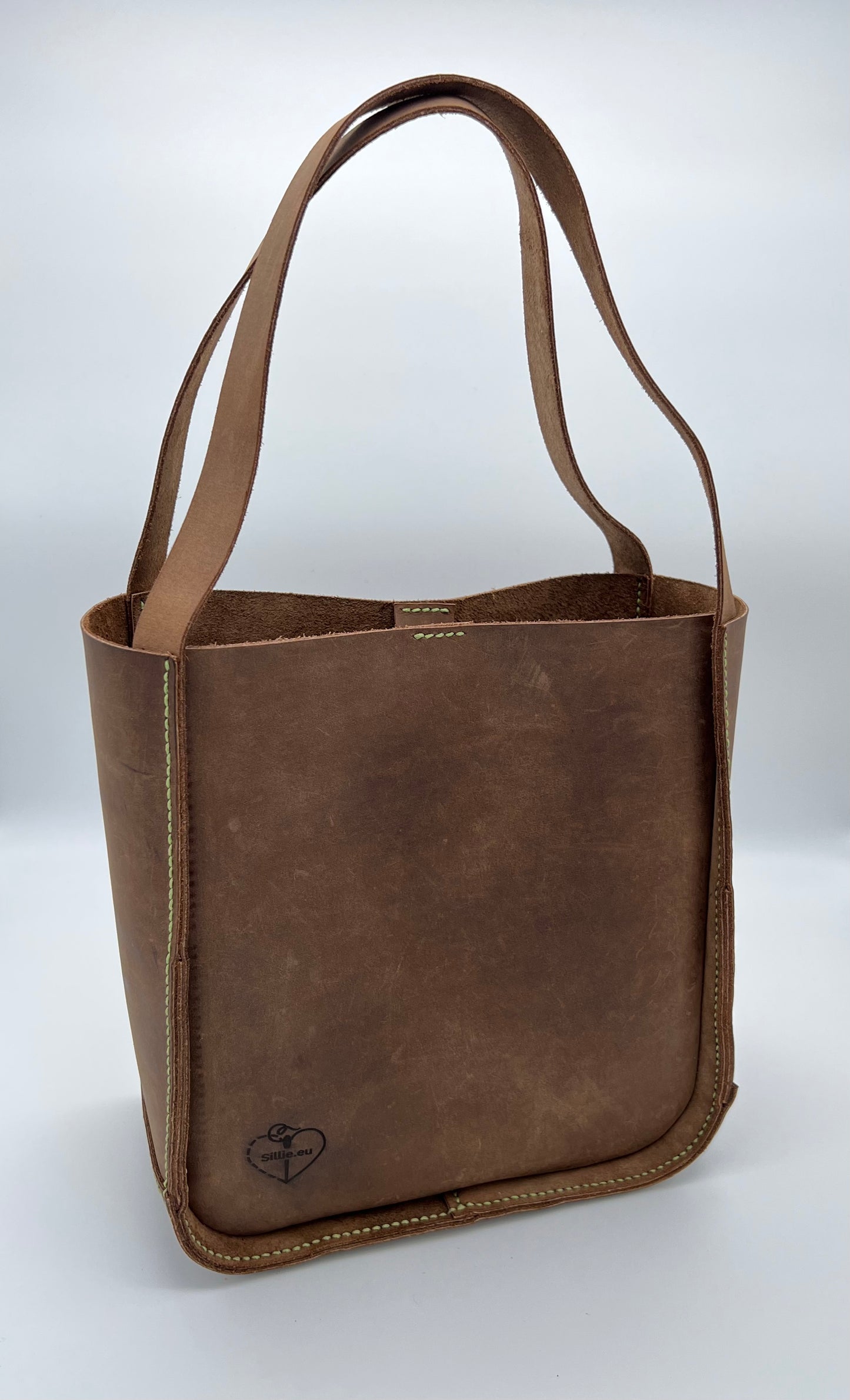 shopper "Clyde"