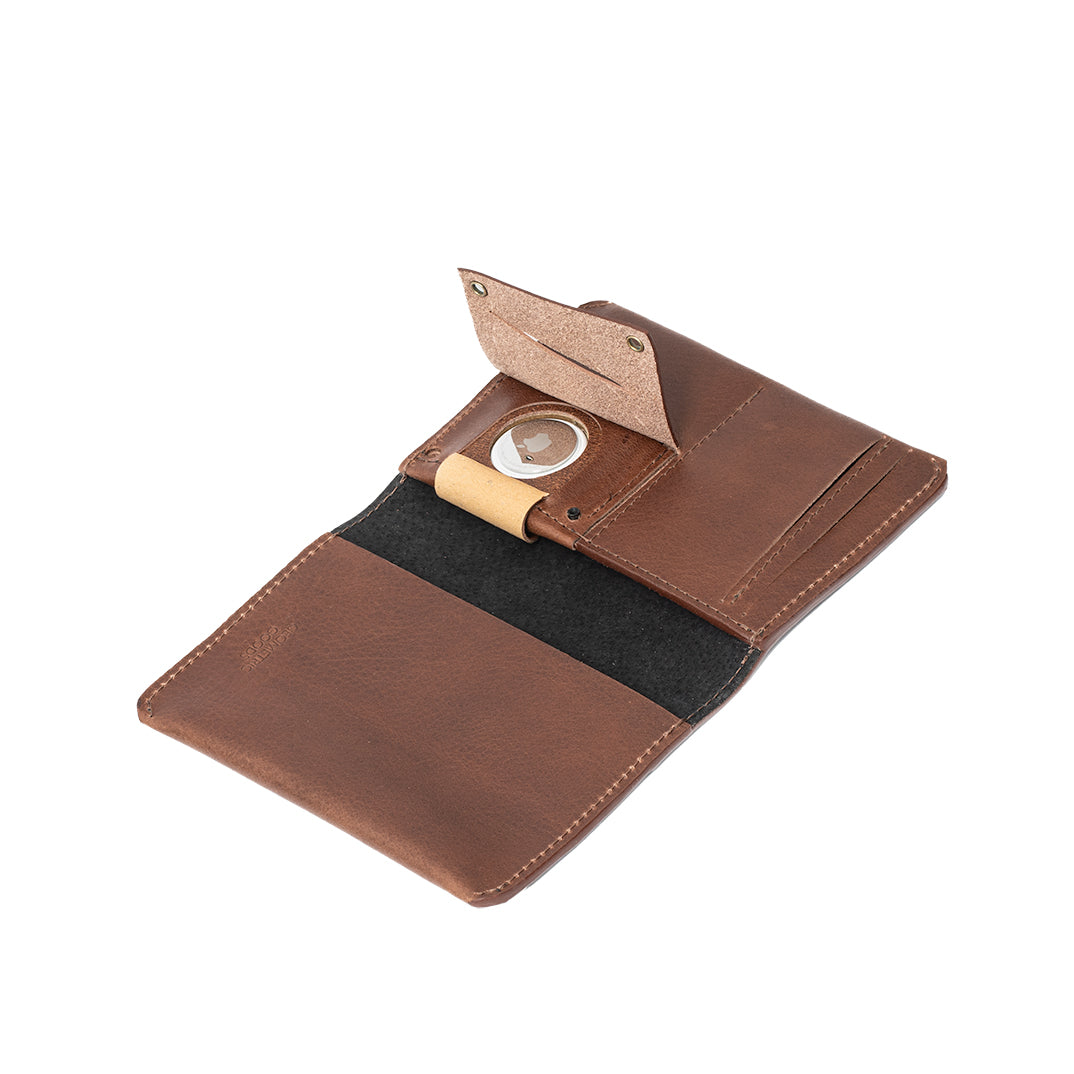 Leather AirTag Passport Holder (OUTLET)-5