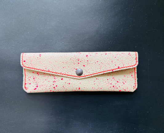 Stifte-Etui - Graffiti, beige mit neon-pink