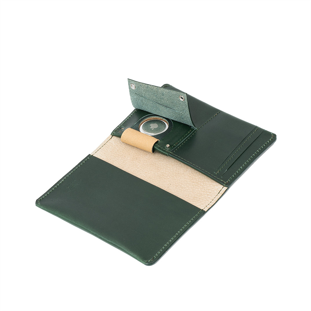 Leather AirTag Passport Holder (OUTLET)-9