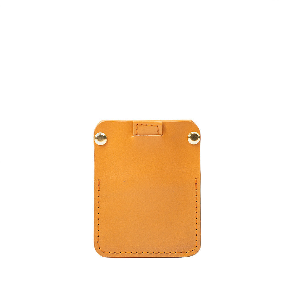 Leather AirTag wallet - The Minimalist (OUTLET)-10